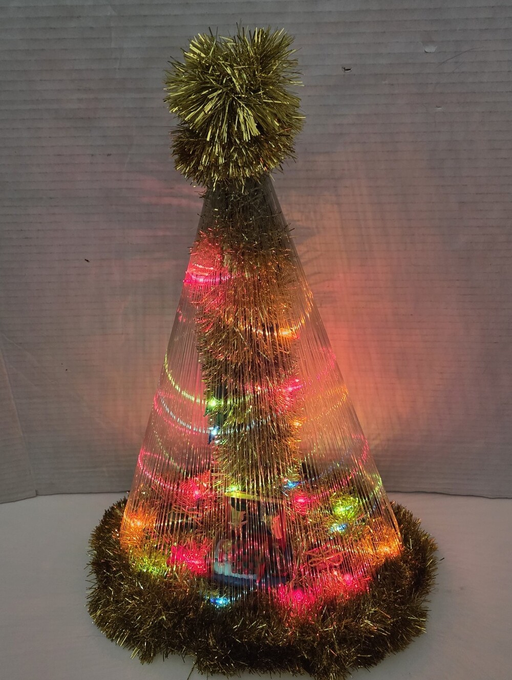 Vintage Fiber Optics Christmas Tree Teddy Bear Kitchy Retro Tinsel Fishing Line